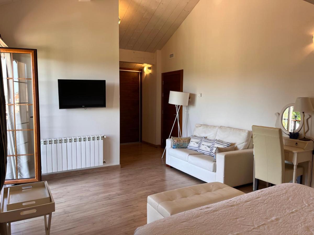 Hotel Rural Playa De Aguilar Мурос-де-Налон Екстер'єр фото